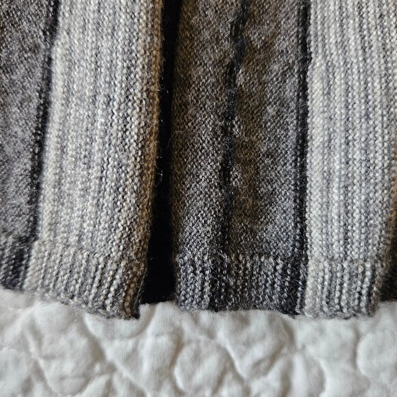 Marks & Spencer Per Una Black/Grey/White Knit Skirt - Picture 5 of 5